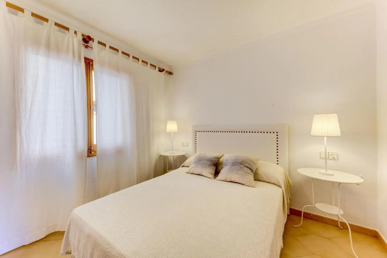 Beachfront Apartment Simar By Sealand Villas Port de Pollenca
